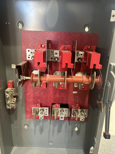 H365N Fusible 400 AMP Disconnect 600v  Square D