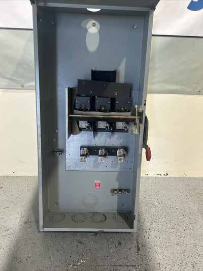 400 AMP FUSED SAFETY SWITCH 240 VAC 125 HP NEMA TYPE 3R 3 POLE TH3325R