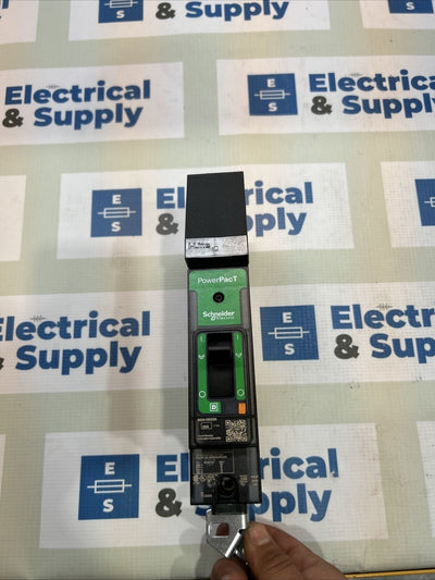 BDA160205 CIRCUIT BREAKER SQUARE D POWERPACT "C" I-LINE BD20 20A 277V Pullout