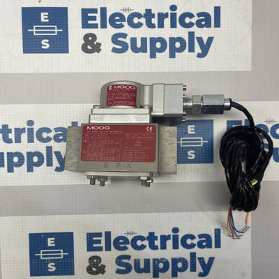 NEW MOOG G772K241A SERVO VALVE