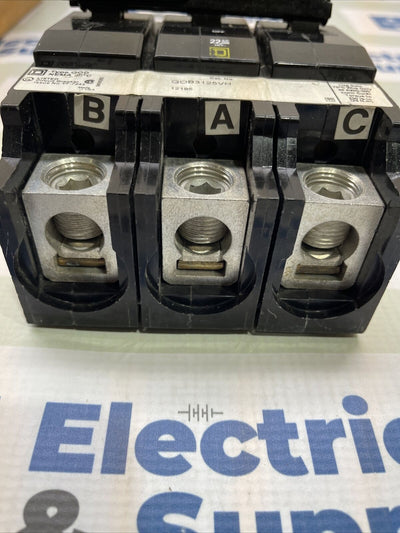 Square D QOB3125VH 3 pole 125 amp 22kA@240v Bolt on Circuit Breaker New Surplus
