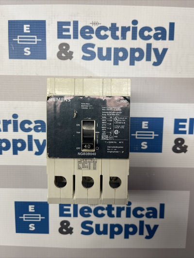 NGB3B040B Siemens Molded Case Circuit Breaker 3 Pole 40 Amp 277/480V NEW Pullout